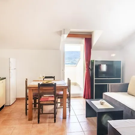 Apartment By The Sea Pag - 13329 Pag Town