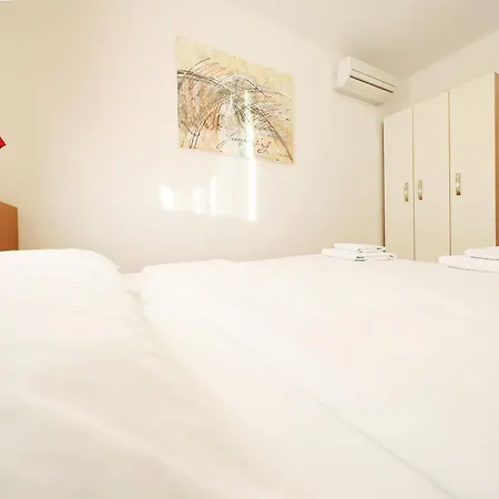Apartment By The Sea Pag - 13329